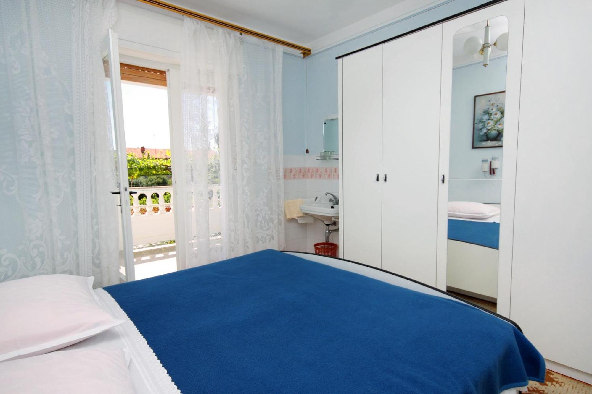 Apartments And Rooms With Parking Space Palit, Rab - 5061 Chambre photo